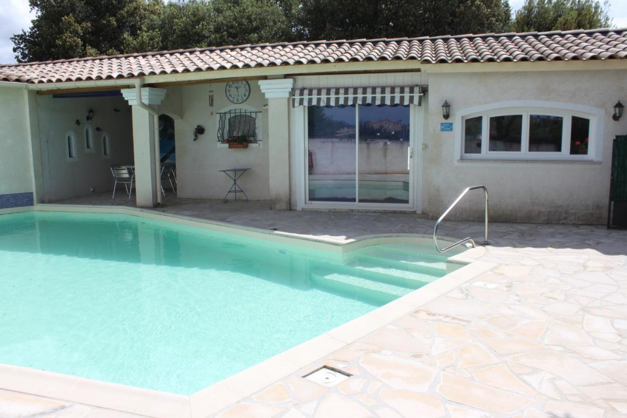 Les Jarres Bleues Apartment Grillon Luaran gambar