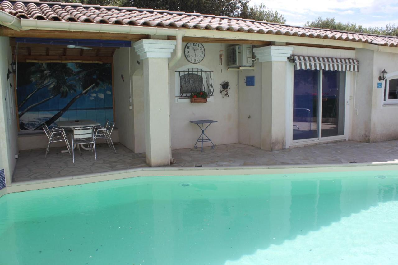 Les Jarres Bleues Apartment Grillon Luaran gambar